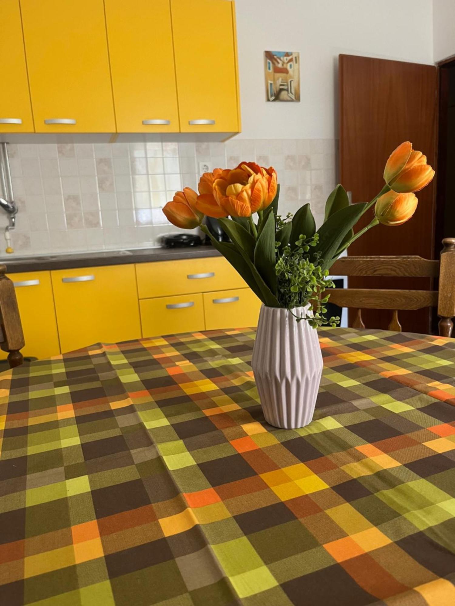Apartmani Mila Pag Town Eksteriør bilde